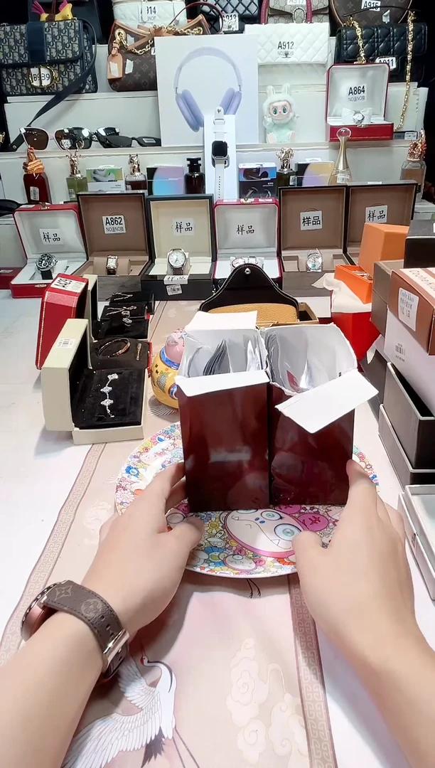 瓷片瓷器 库房到期 全部地板价@@1
