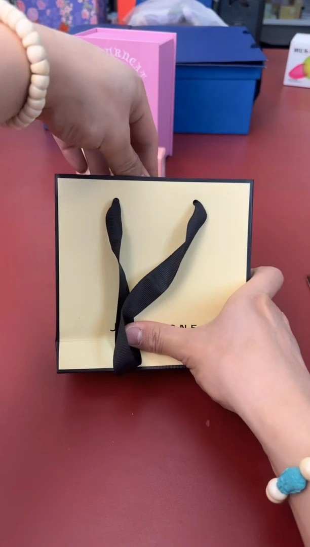 【闪购商品】瓷片新号开播全场漏@@2S38