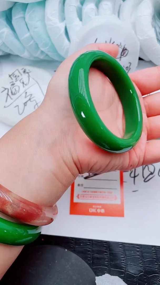 【闪购商品】石英质玉手镯未镶嵌T47-58-59