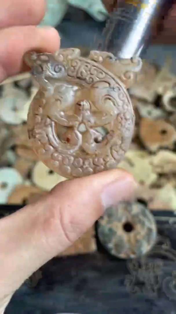 和田玉（糖玉）未镶嵌挂件东顺摆件链接1524654654