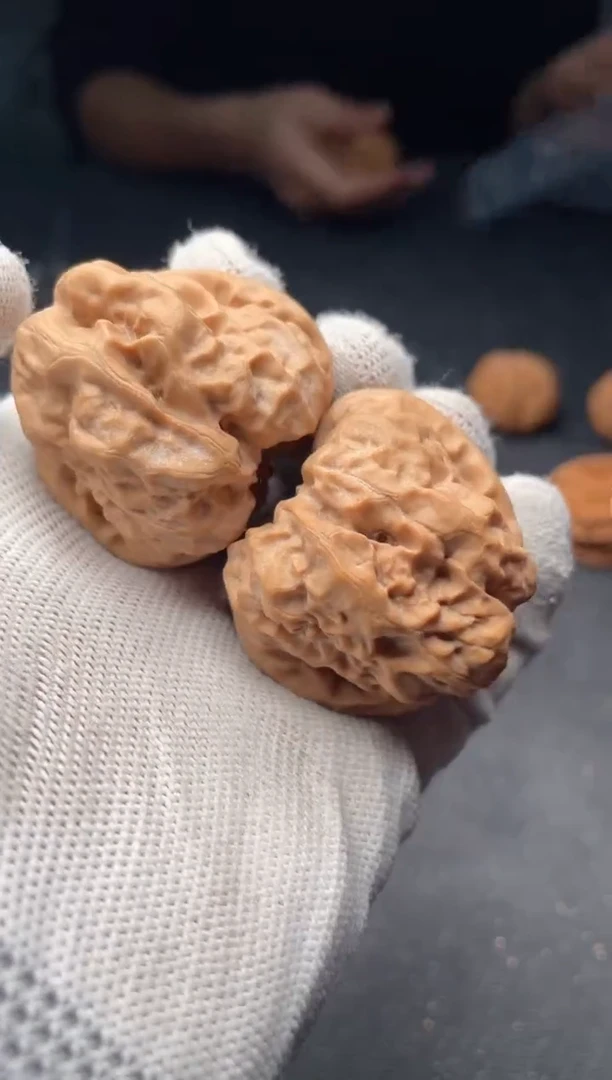 把件文玩核桃a91  蛤蟆头 41尺小水尖