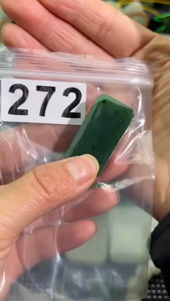 未镶嵌和田玉珠宝半成品牌子
