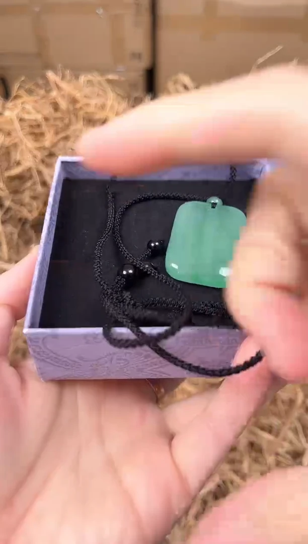 未镶嵌手镯石英质玉编码WSP