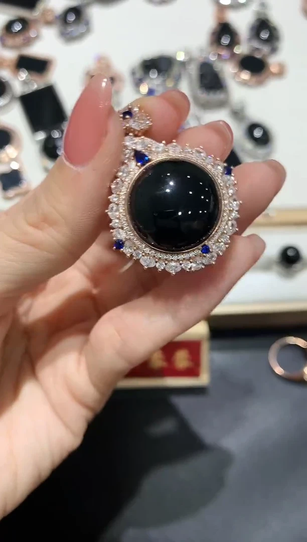 【闪购商品】翡翠吊坠(不含链)银S925镶嵌58多人多样性随机发货1件