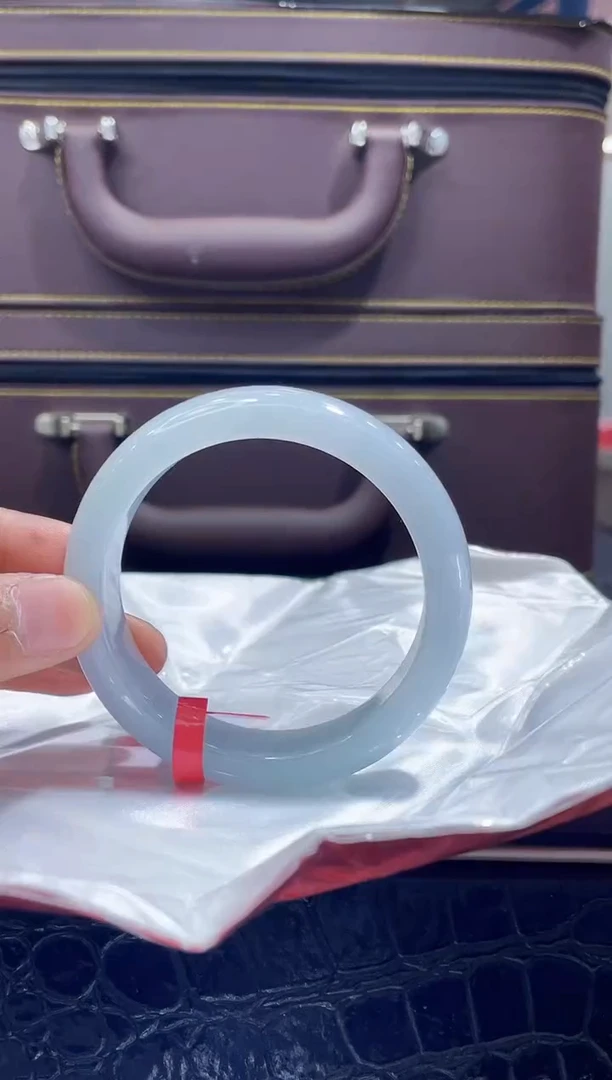 未镶嵌手镯翡翠2