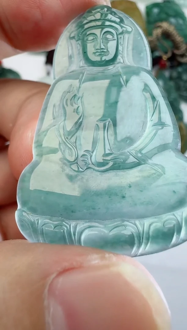 【闪购商品】翡翠颈饰未镶嵌多样性随机发其一