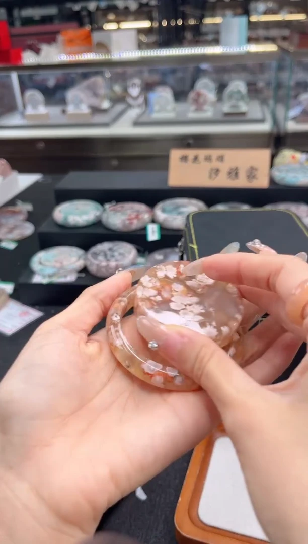 石英质玉手镯未镶嵌瑾圈口（赠品镯心）