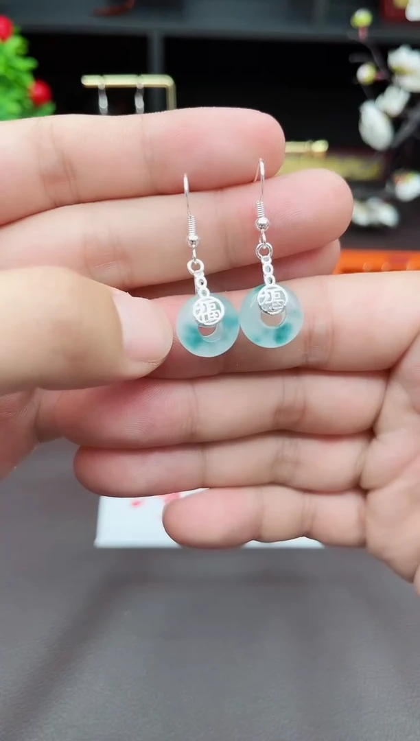 石英质玉（天山翠）银S925镶嵌耳饰721000