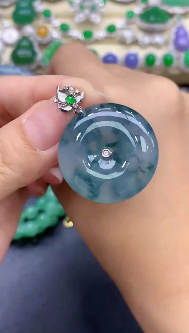 颈饰18K金镶嵌翡翠182  -中国好珍宝