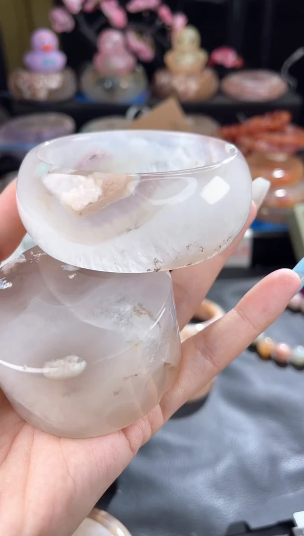 石英质玉手镯未镶嵌61