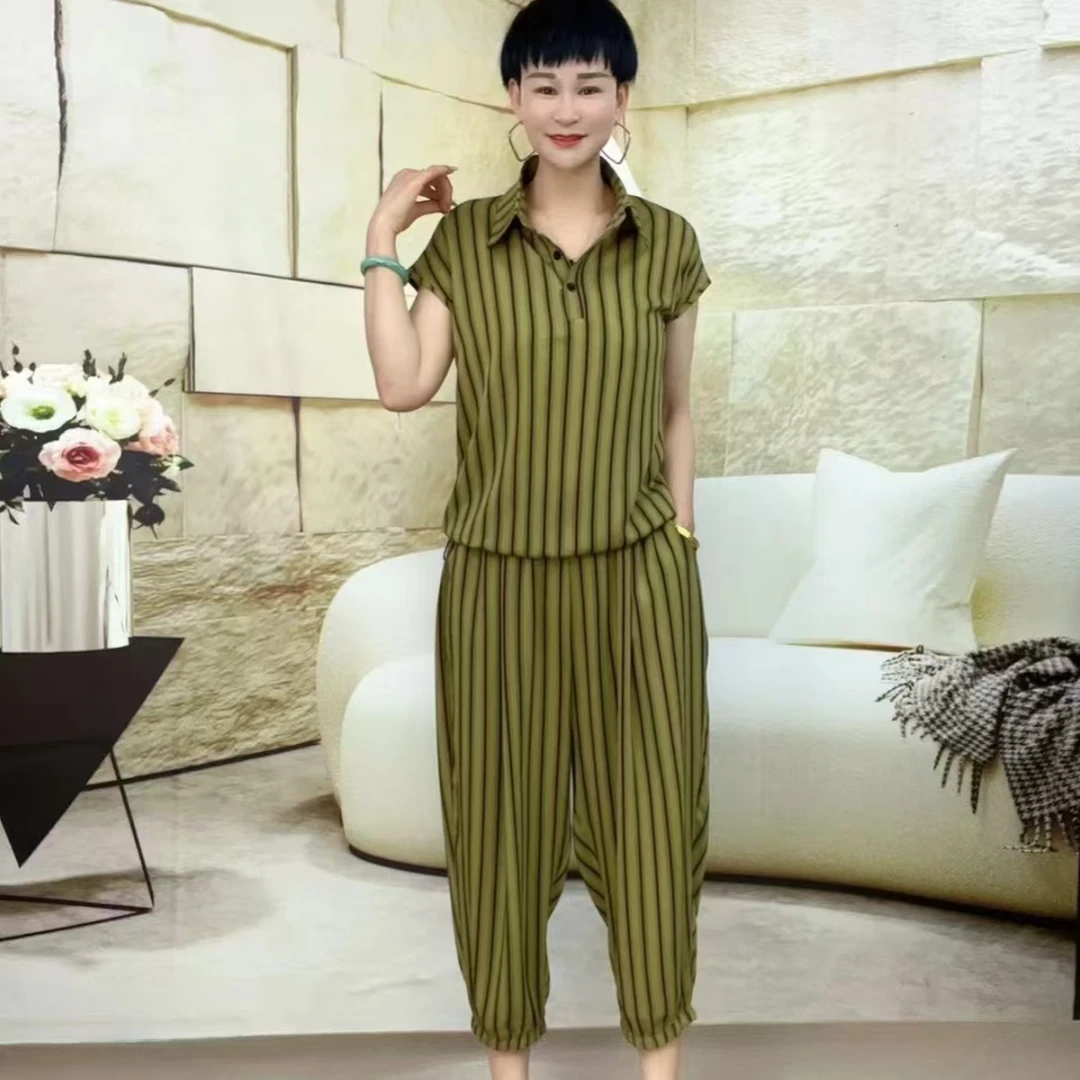 2025新款时尚套装短袖显瘦洋气气质休闲百搭女士宽松条纹两件套