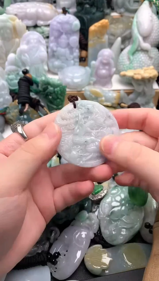 吊坠(不含链)未镶嵌翡翠1