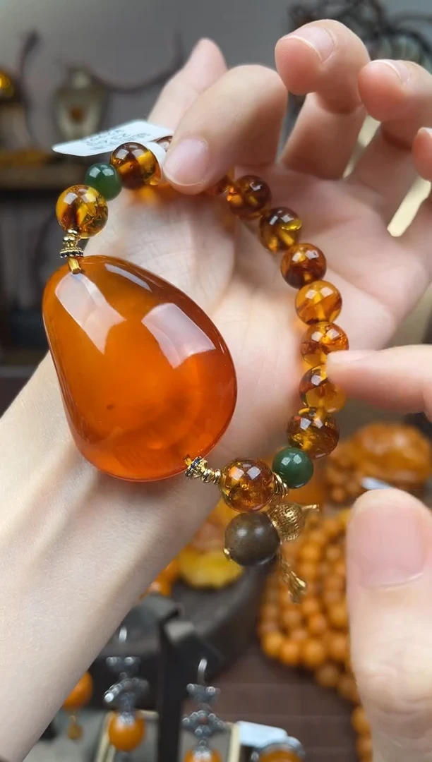 未镶嵌琥珀裸石首饰 假1赔4（多样性发货1件