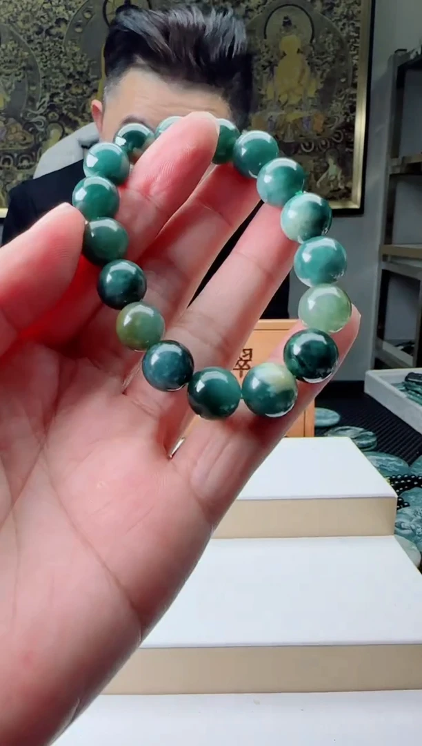 【闪购商品】翡翠颈饰未镶嵌11111111111