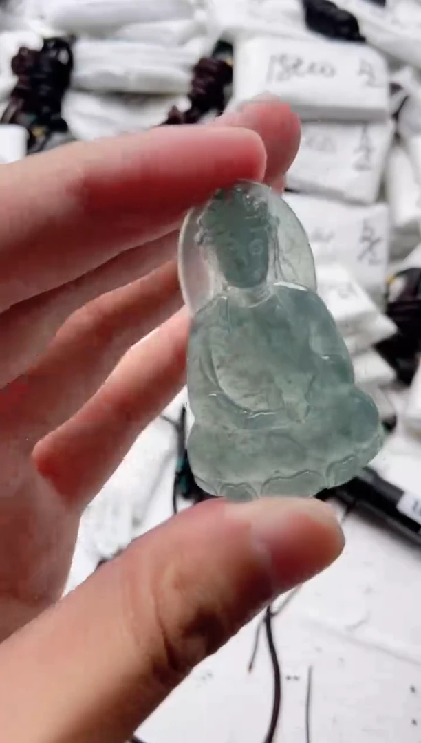 翡翠未镶嵌颈饰8888888888