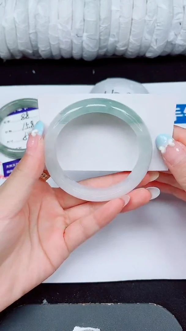 未镶嵌手镯石英质玉89-56/57