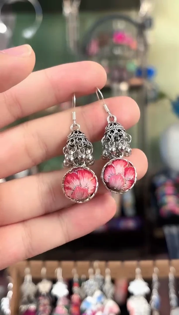 彩云南阁非遗老绣苗银饰品134