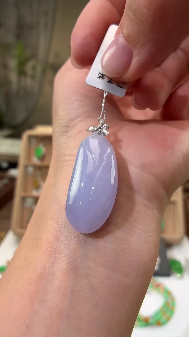 吊坠(不含链)18K金镶嵌翡翠福瓜