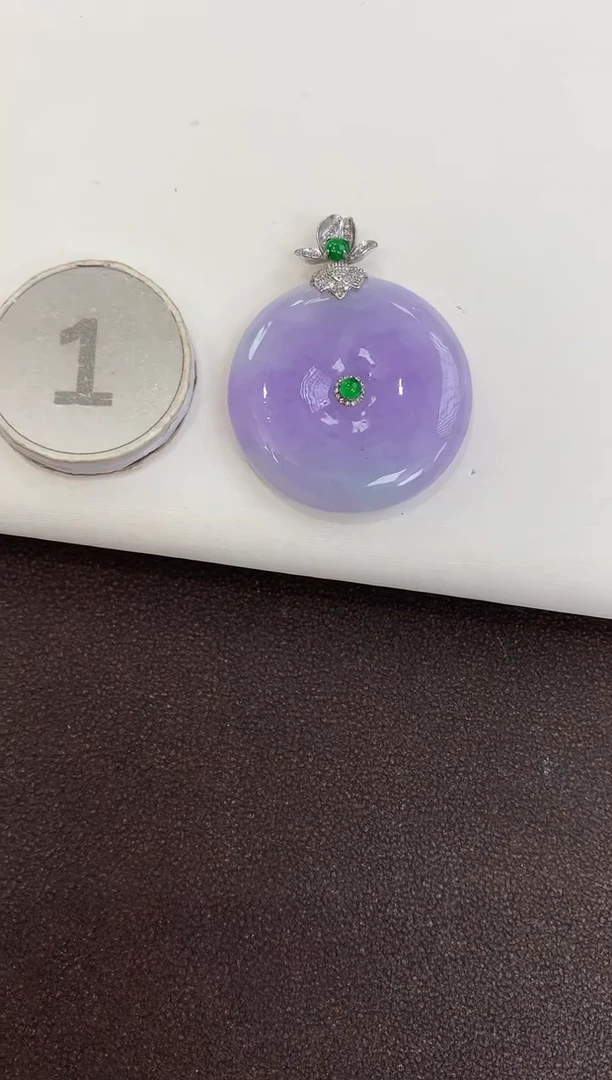 颈饰18K金镶嵌翡翠天然缅甸A货翡翠