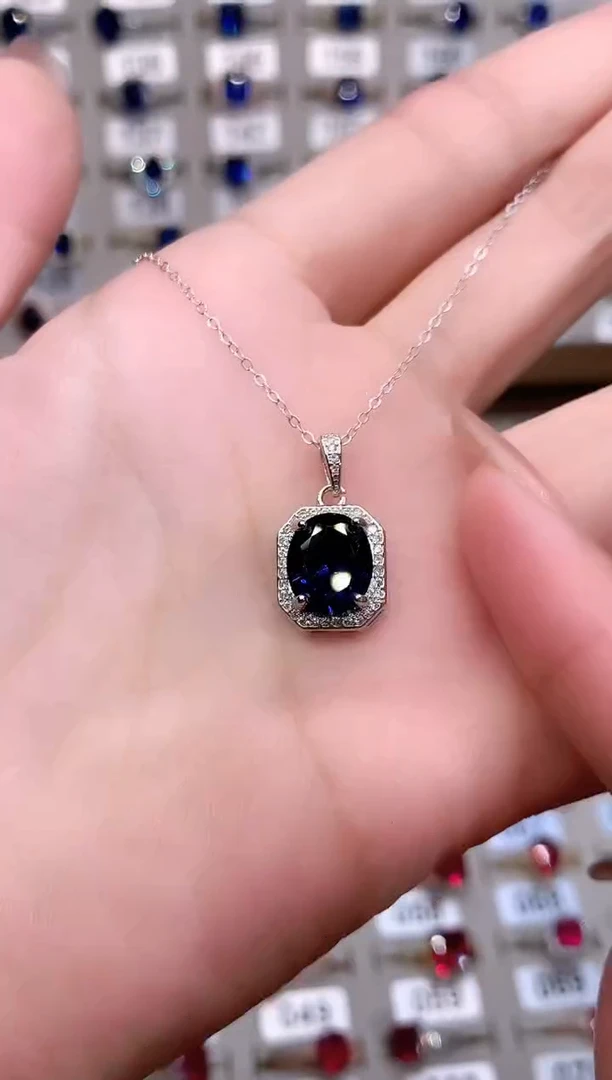 蓝宝石吊坠(赠链)银S925镶嵌911银色