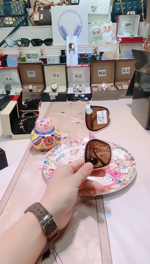 瓷片瓷器 库房到期 全部地板价@@1