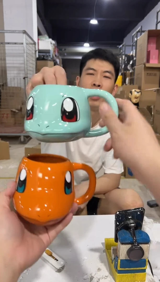 瓷片杰尼龟加小火龙头杯2件套