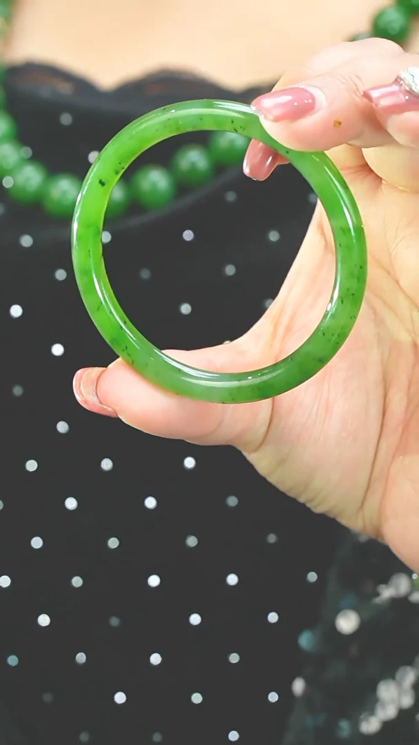 【闪购商品】和田玉53未镶嵌手镯