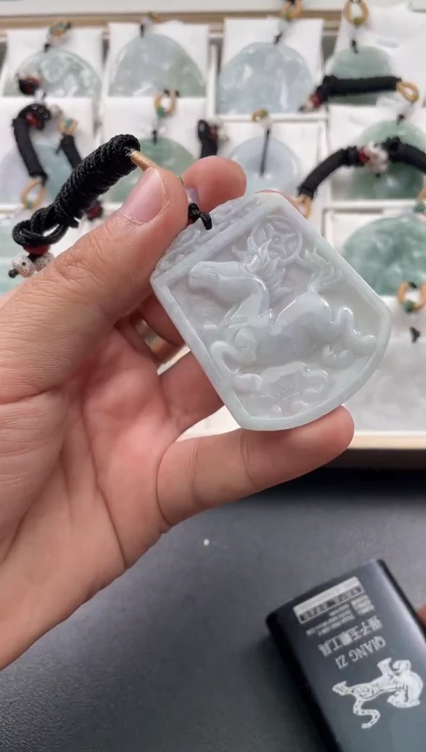 颈饰未镶嵌翡翠25/19/869