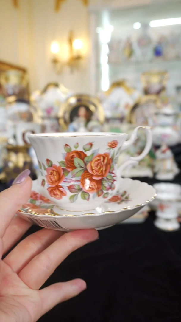 骨瓷婷婷中古器物如图所示22