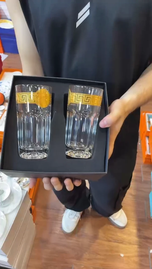 杯鸿辉家品牌瓷器，京东包邮！