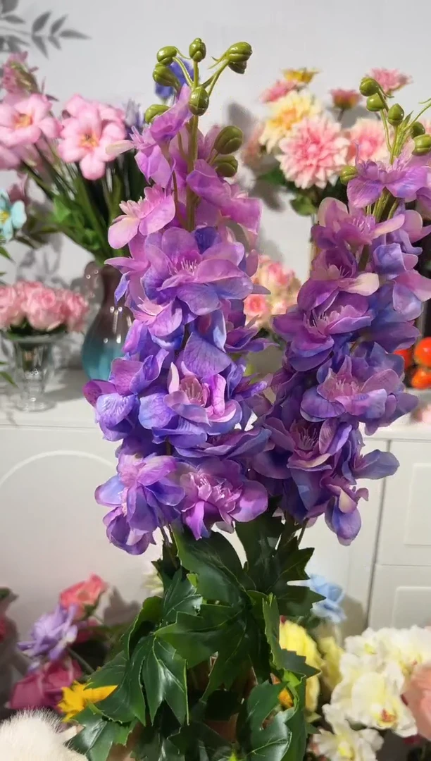 2枝紫色手感大飞燕