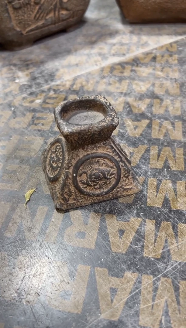 陶土【火山泥】四灵烛台