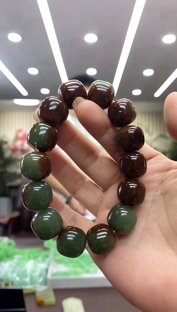 透闪石质玉未镶嵌手链河磨玉手串