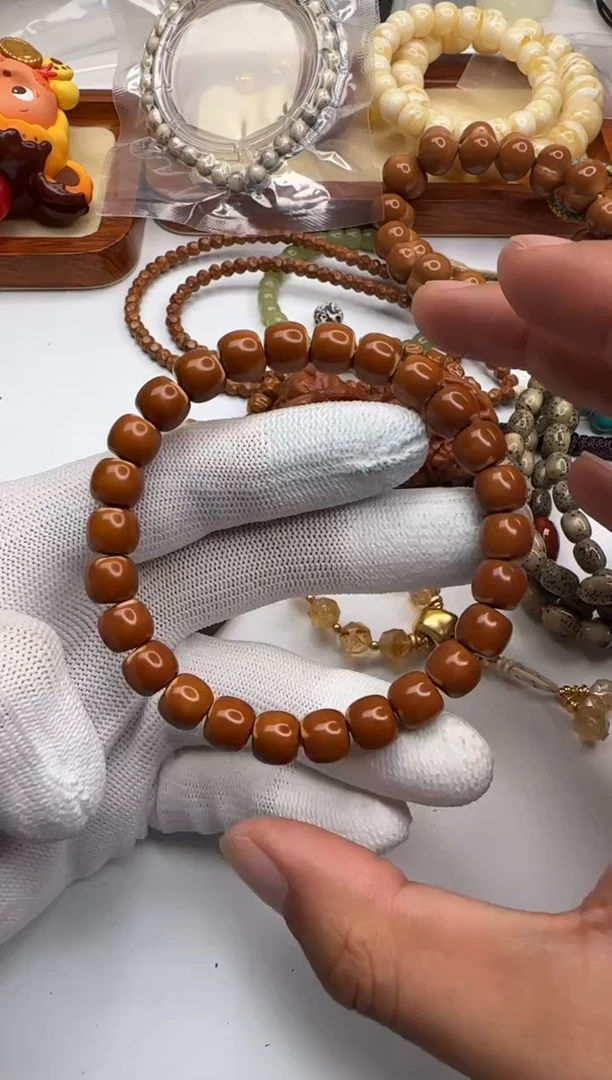 吊坠橄榄核核尖手串