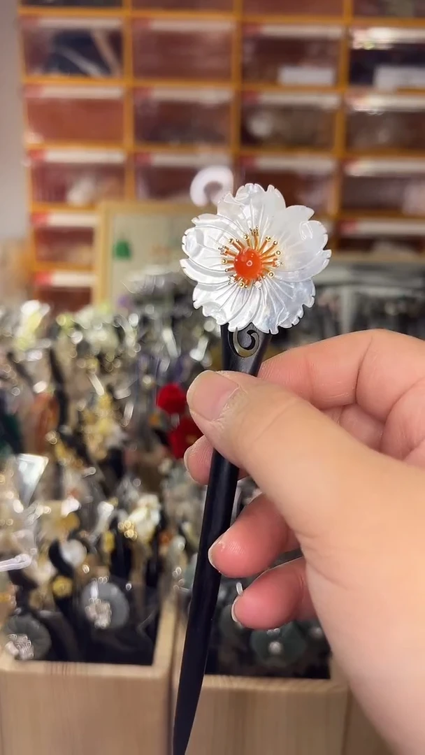非金属木质风*兰大雏菊单簪