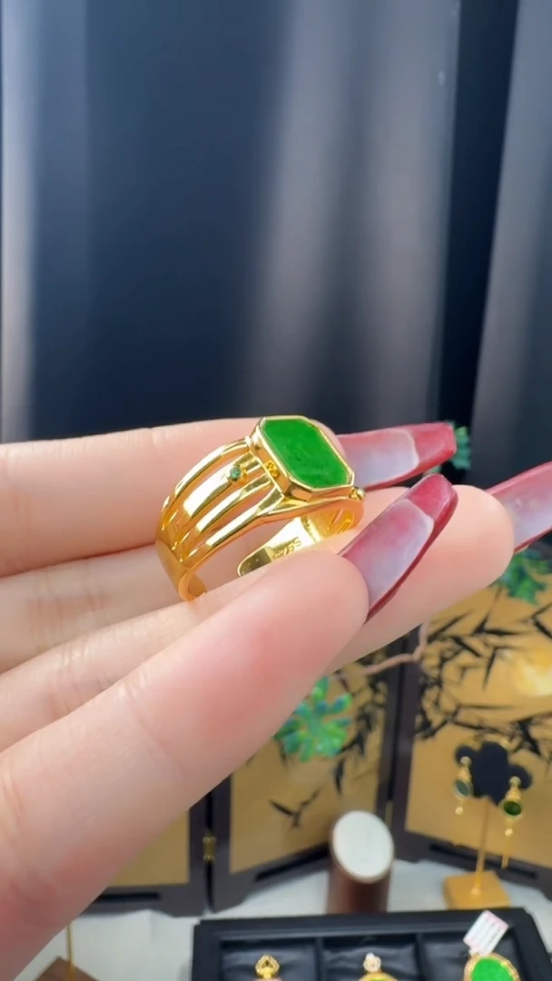 【闪购商品】翡翠戒指银S925镀金镶嵌天然缅甸A货翡翠戒指