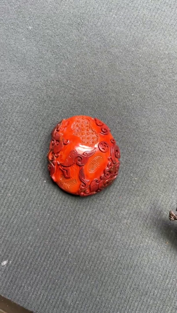 未镶嵌挂件南红玛瑙挂件