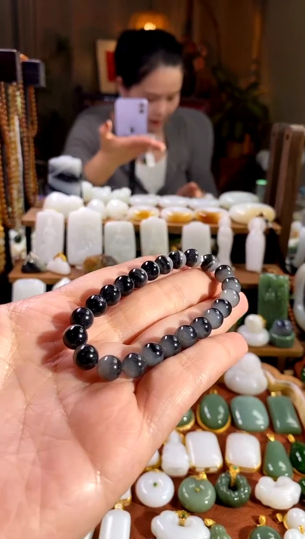 未镶嵌手链和田玉.