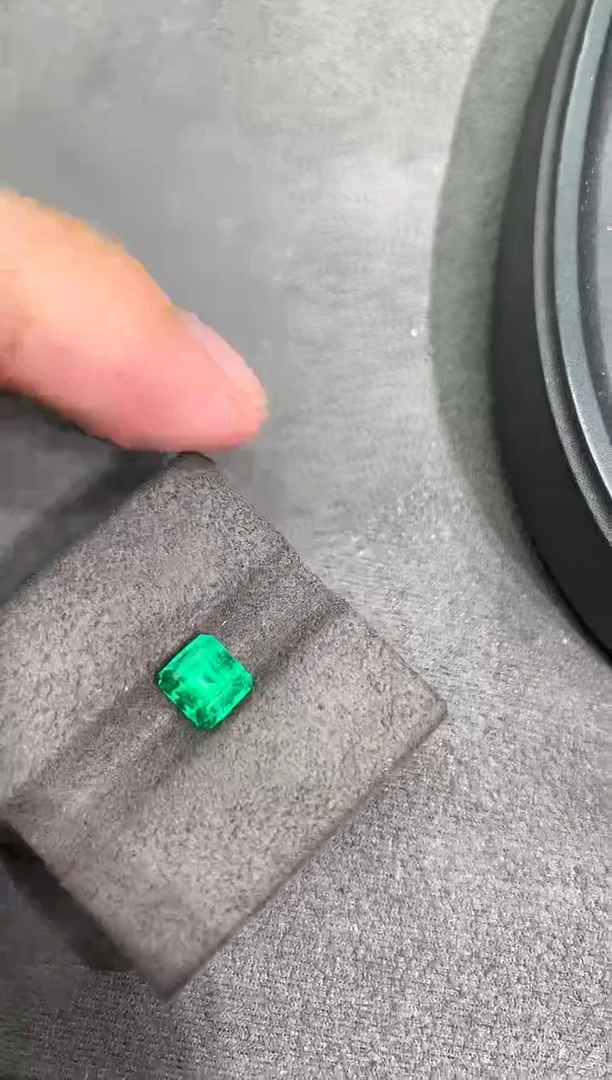 裸石未镶嵌祖母绿zm-170 1.08ct 送吉尔得