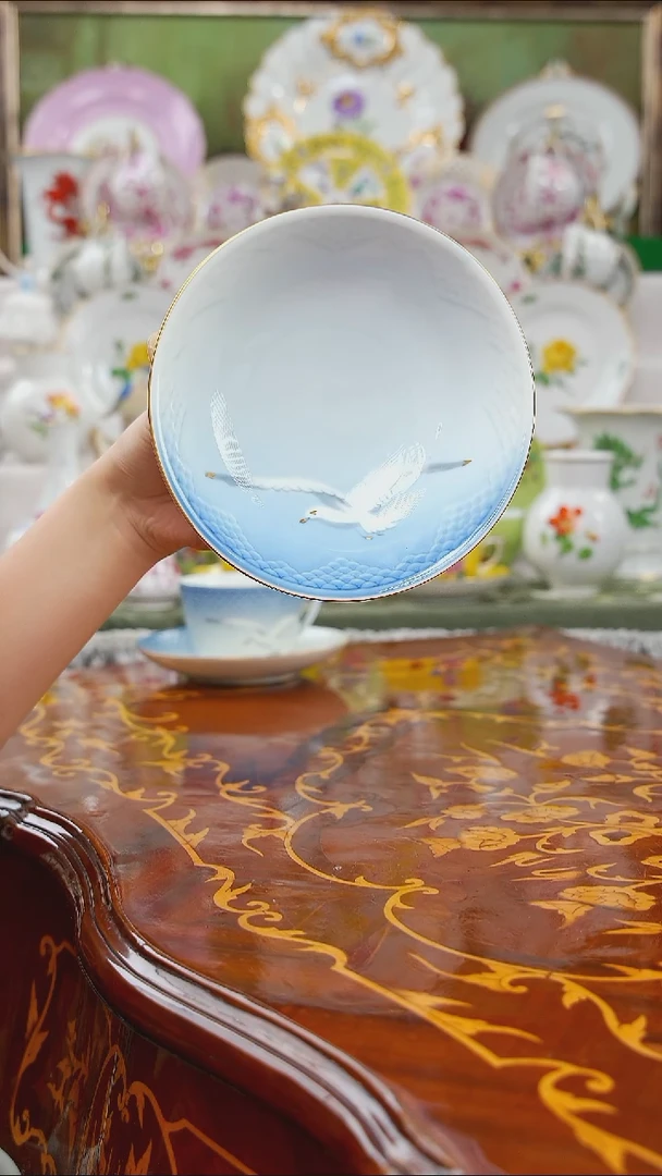 摆件米多家中古瓷器如图所示88