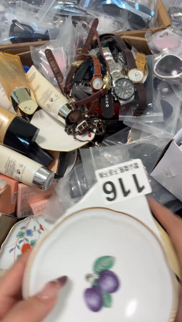 瓷片妮*好漂亮的东西快来带走吧