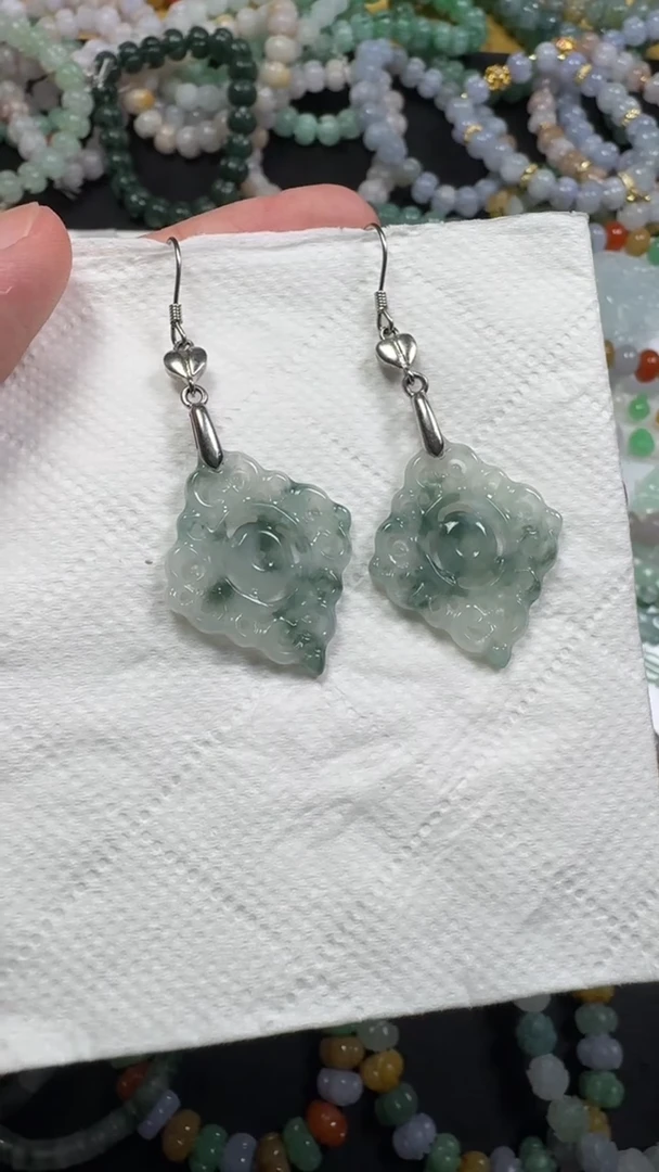 翡翠未镶嵌颈饰【闪购商品】 天然翡翠