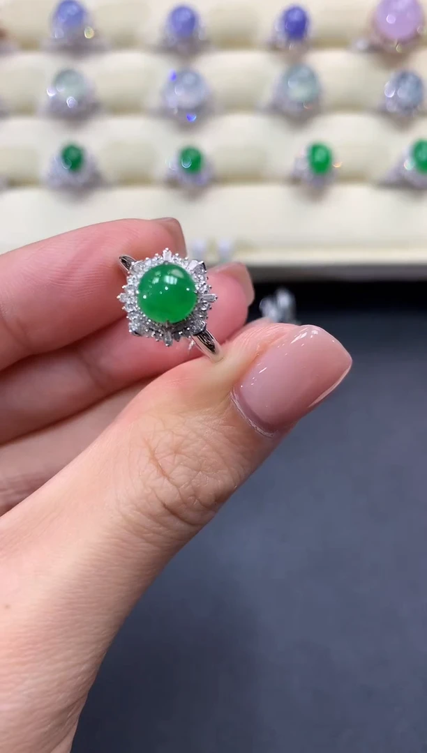 【闪购商品】翡翠戒指18K金镶嵌a53
