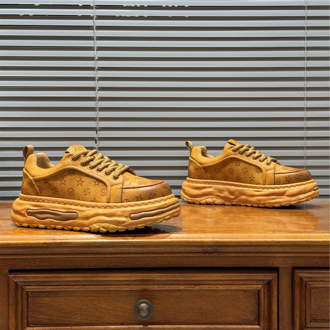 2025秋冬新款单棉同款时尚百搭潮流轻奢耐磨休闲男鞋（偏大一码）