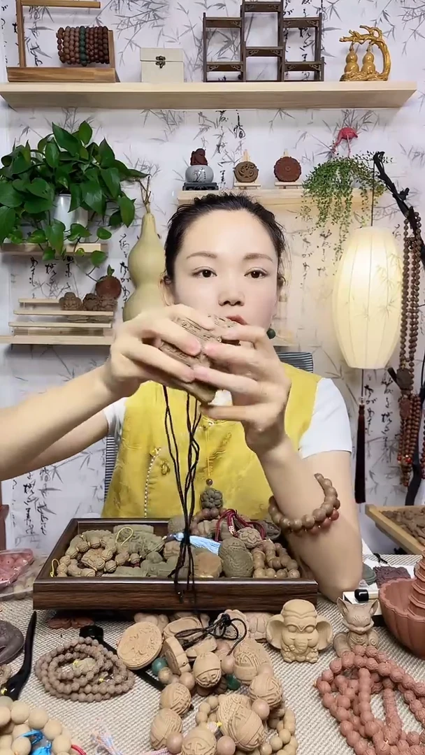 泥塑四季归脾斋戒