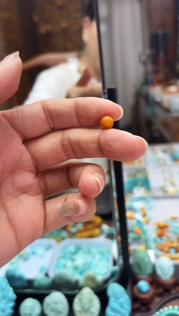 【闪购商品】琥珀裸石未镶嵌中奖截图福利
