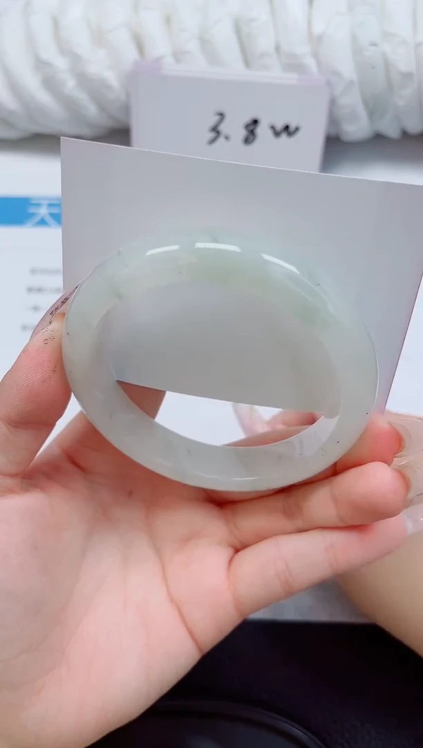 未镶嵌手镯石英质玉150-62/63