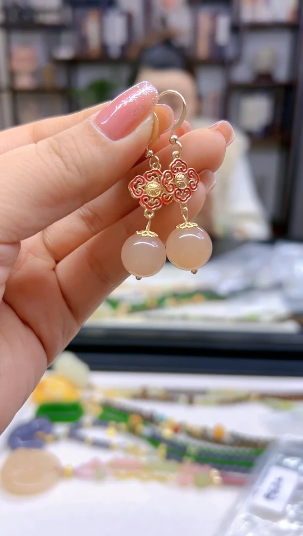 【闪购商品】和田玉耳饰14K金镶嵌E682