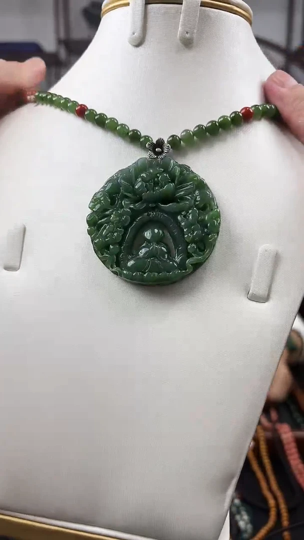 颈饰未镶嵌和田玉悟道