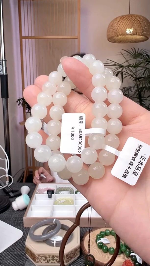 和田玉未镶嵌颈饰手串 10 多样性发货拍一发一 E